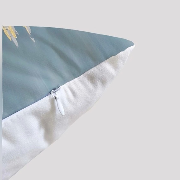 💐🔵Set of 2 - Abstract Pattern Cushion Covers Without Filler - Picture 3 of 10